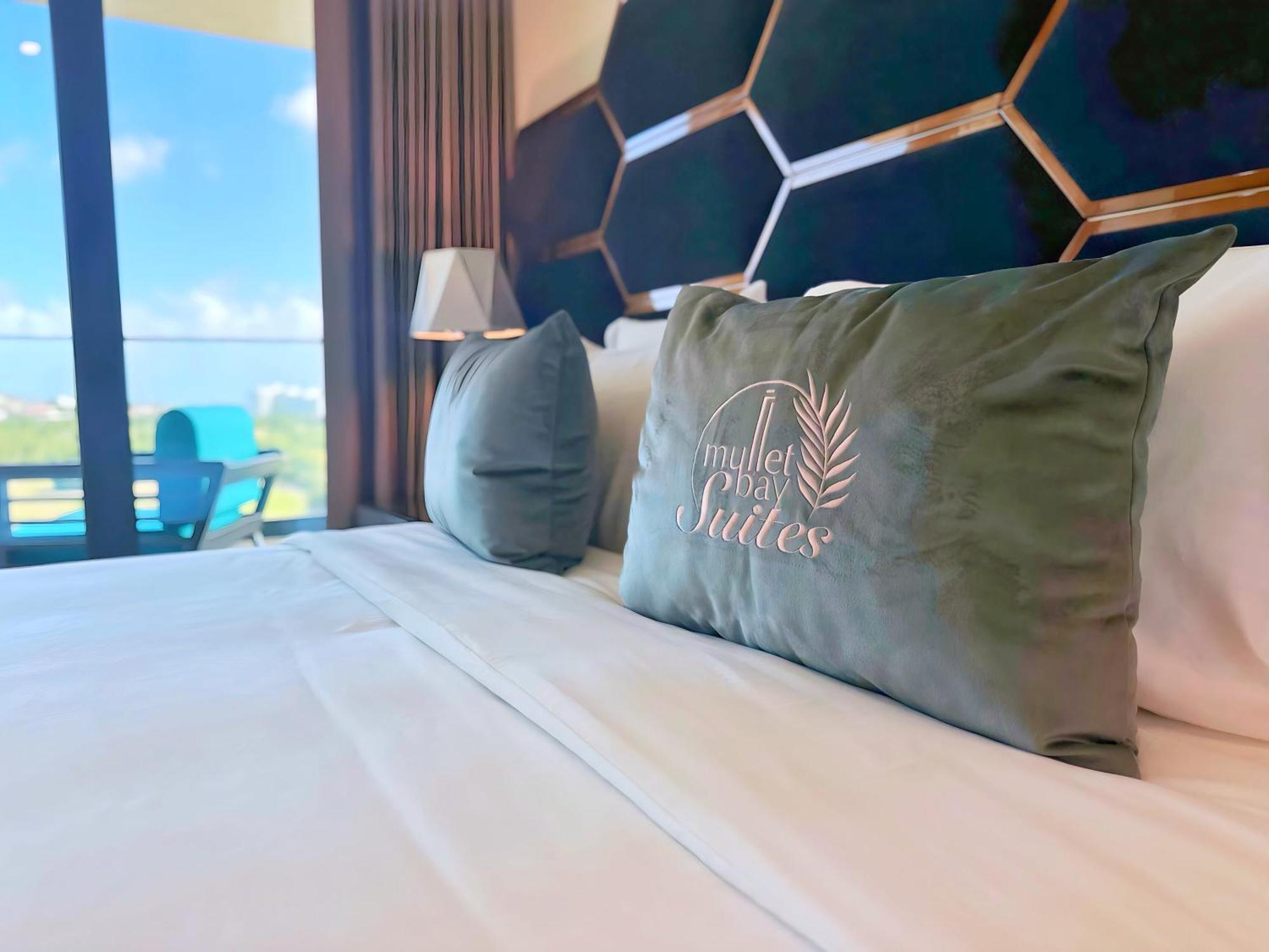 Mullet Bay Suites - Your Luxury Stay Awaits Cupecoy  Bagian luar foto